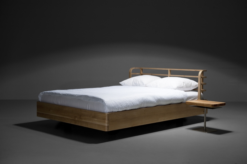 orig. BOW Designer Bett aus Massivholz modern elegant in Schwebeoptik